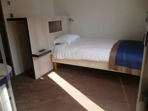 Hotel Mercure Paris Suresnes Longchamp 4*,  Francia