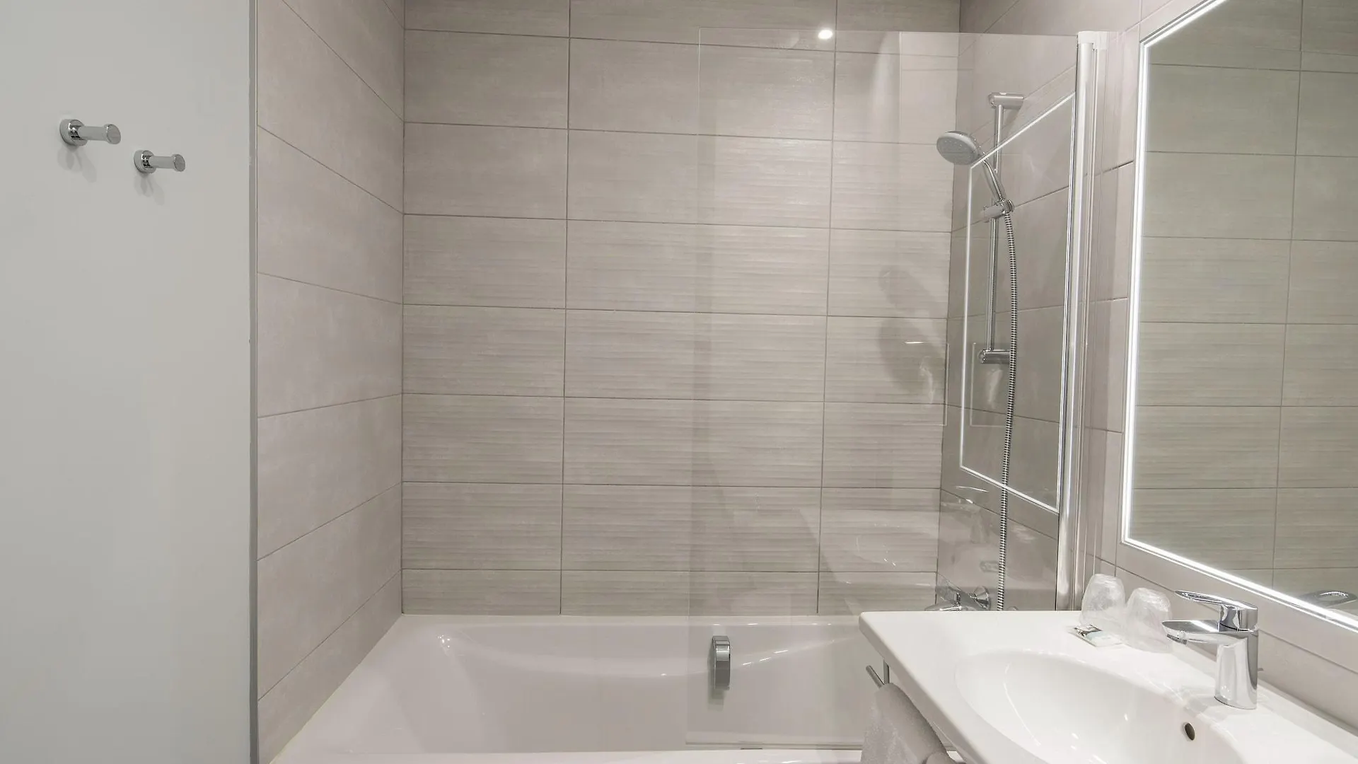 Hotel Mercure Paris Suresnes Longchamp