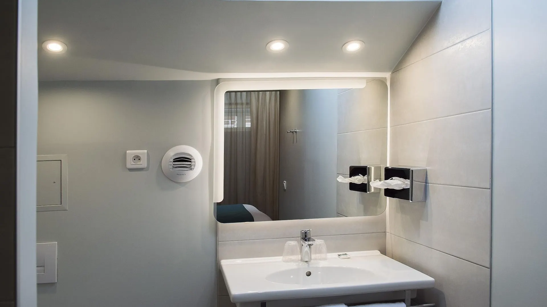Hotel Mercure Paris Suresnes Longchamp