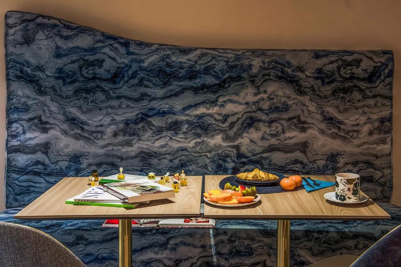 Hotel Mercure Paris Suresnes Longchamp