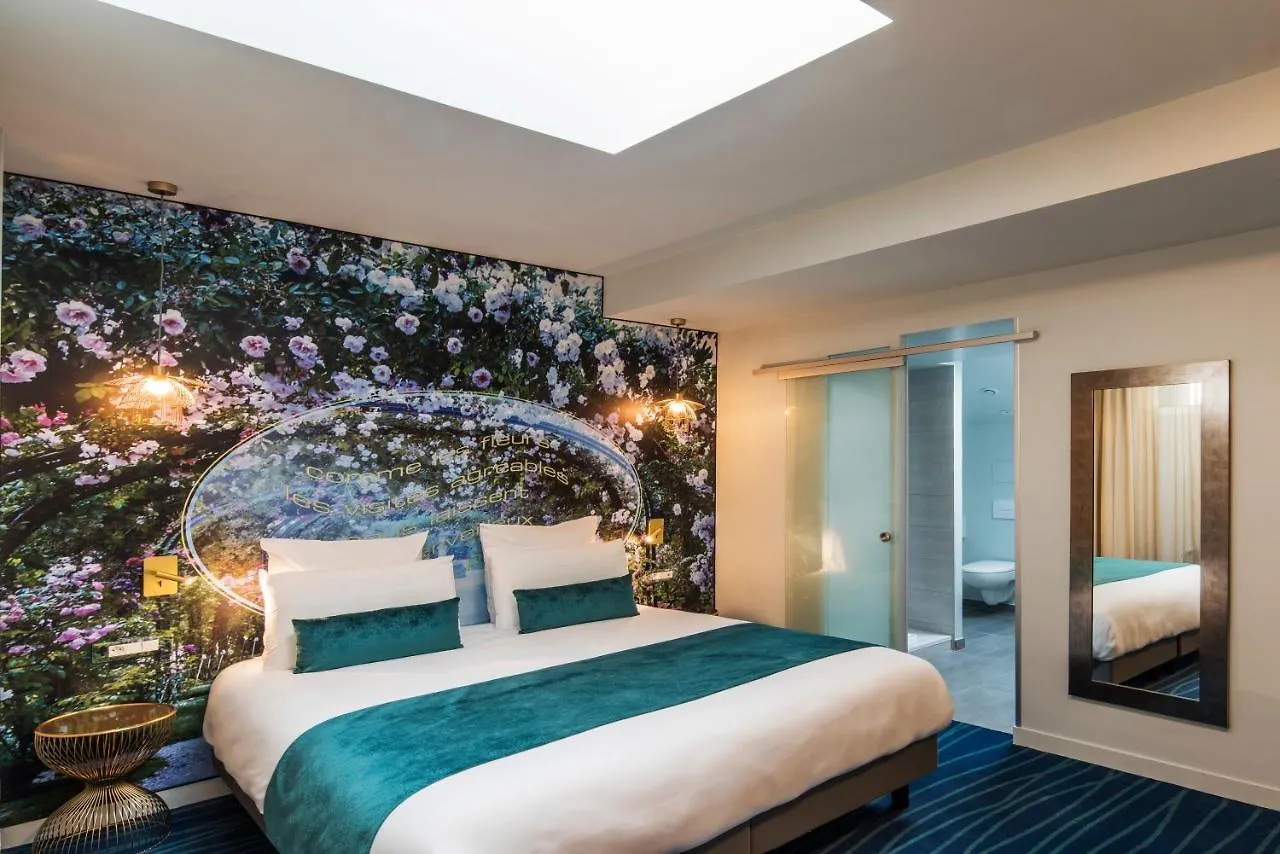 Hotel Mercure Paris Suresnes Longchamp France